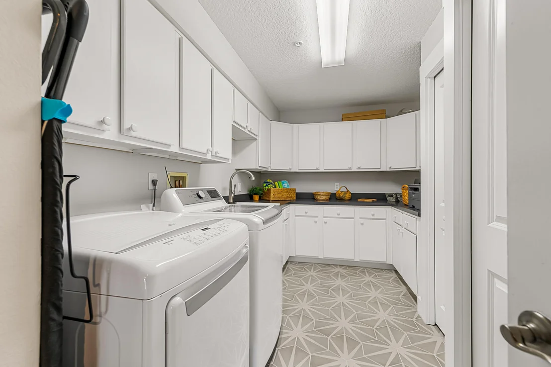 Photo of Unit 201 at 29 Riverside Drive