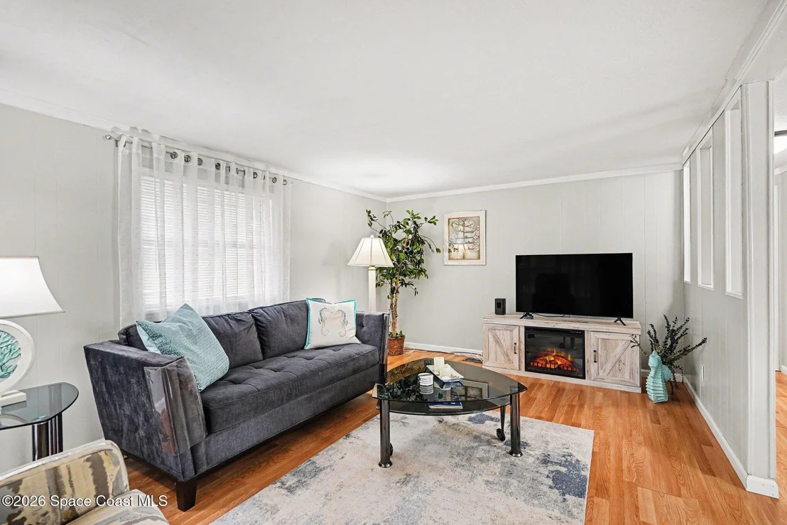 Photo of 4442 Twin Lakes Drive