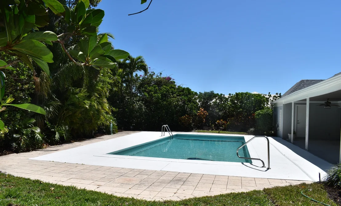 Photo of 876 Norfolk Pine Lane