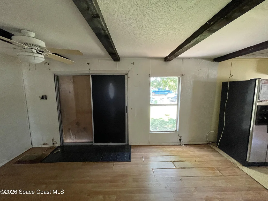 Photo of 1168 Luther Drive