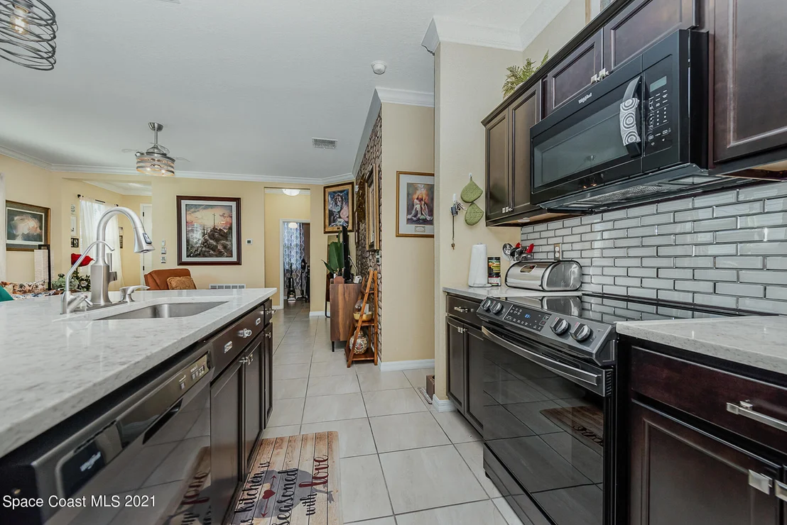 Photo of 187 Maple Drive