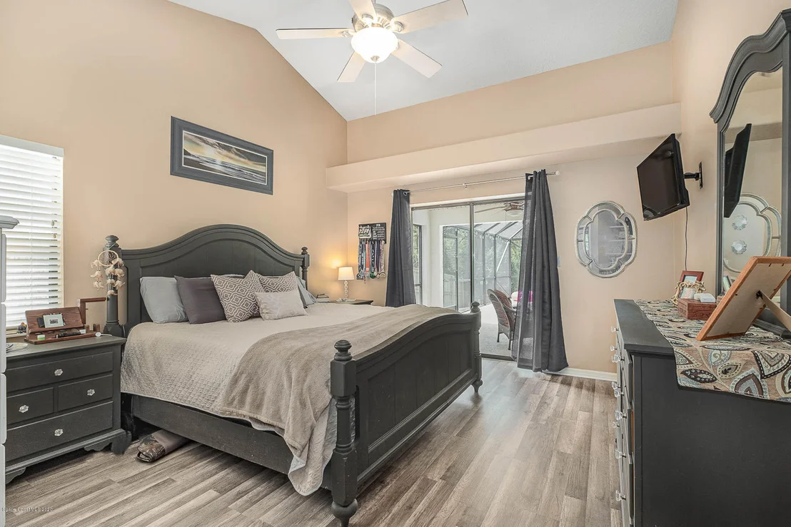Photo of 5058 Alamanda Drive