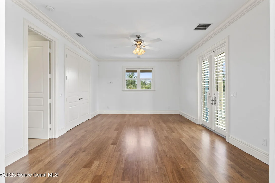 Photo of 2275 Genesea Lane
