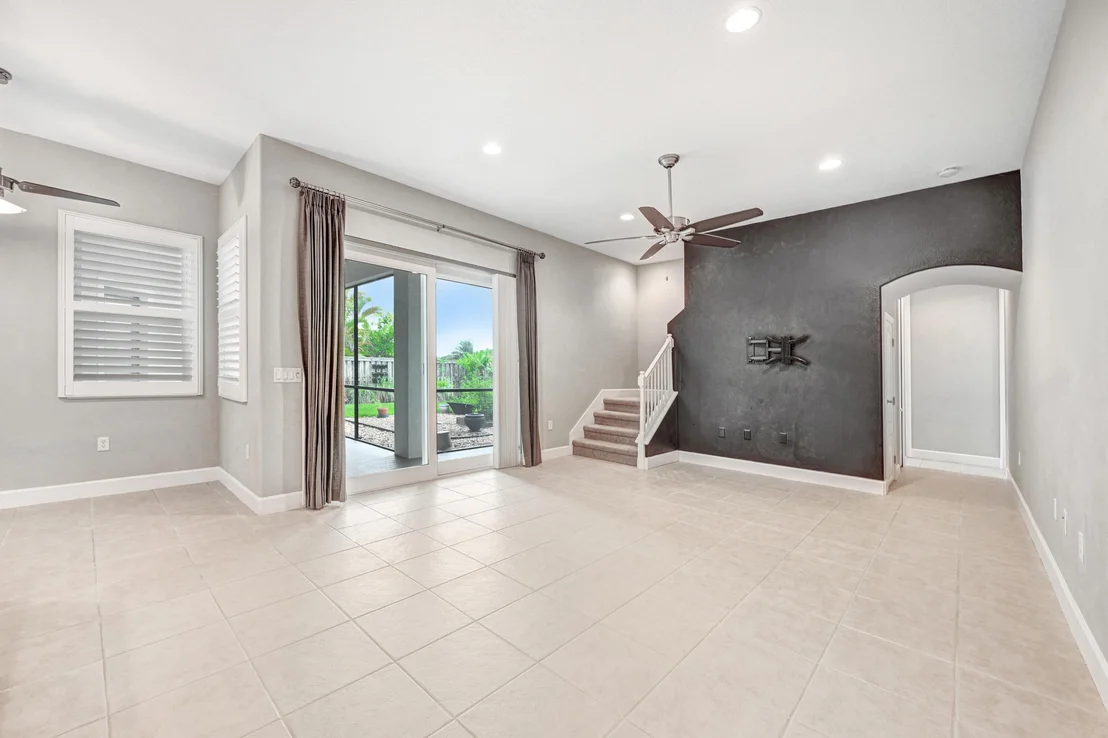 Photo of 5800 Rusack Drive