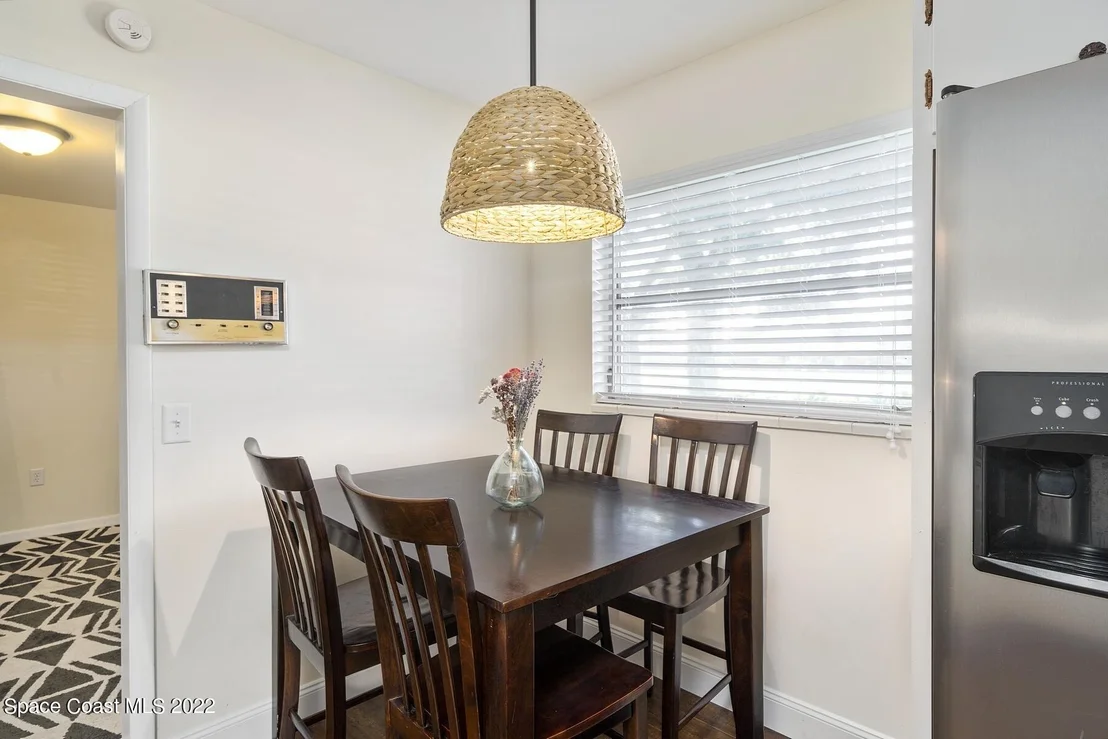 Photo of 1006 Barton Boulevard
