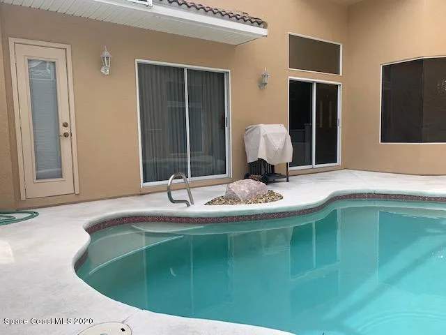 Photo of 1003 Fieldstone Drive