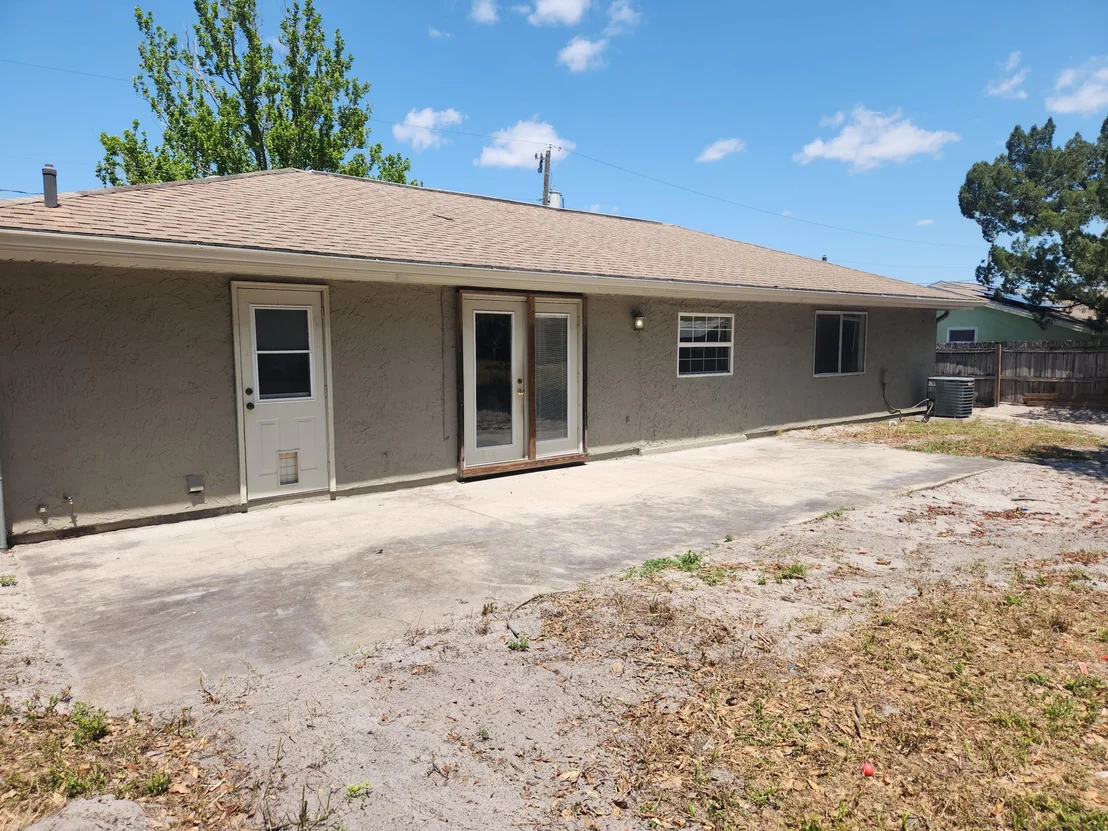 Photo of 951 Palm Street