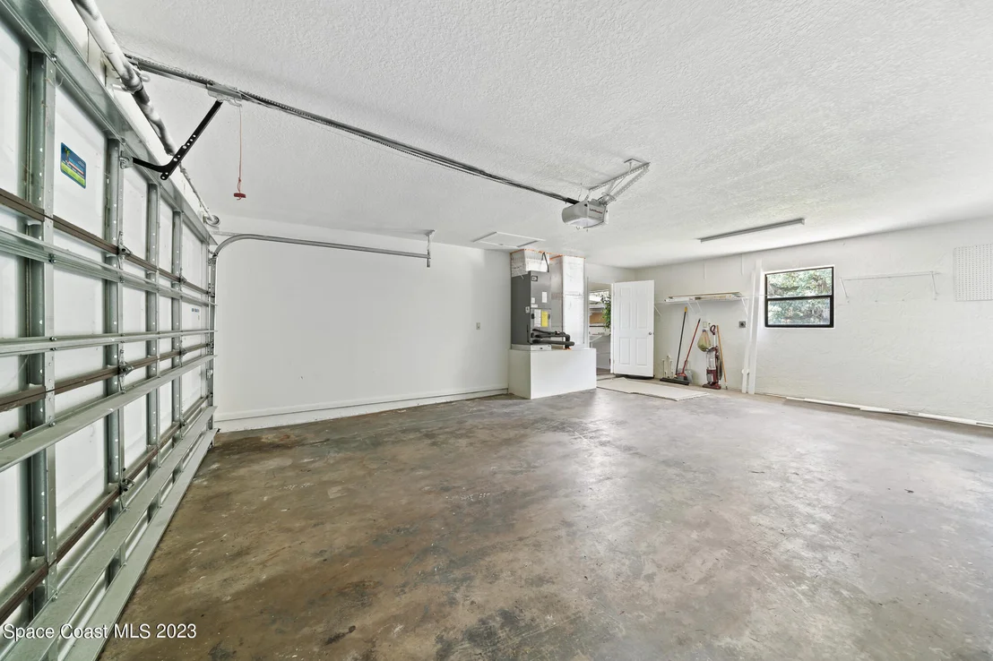 Photo of 5065 Bradbie Lane