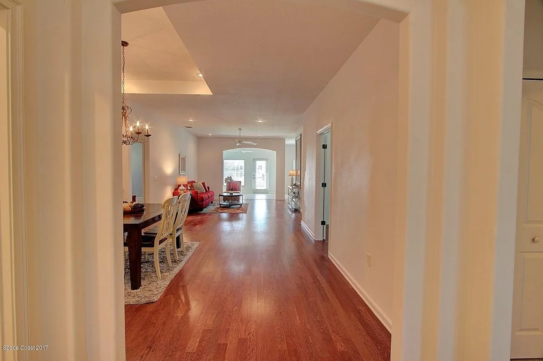 Photo of 6970 Abbeyville Road