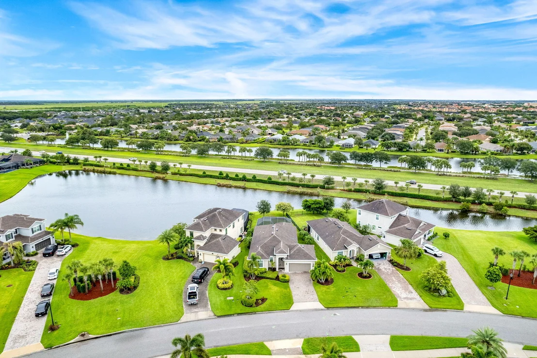 Photo of 3080 Casterton Drive