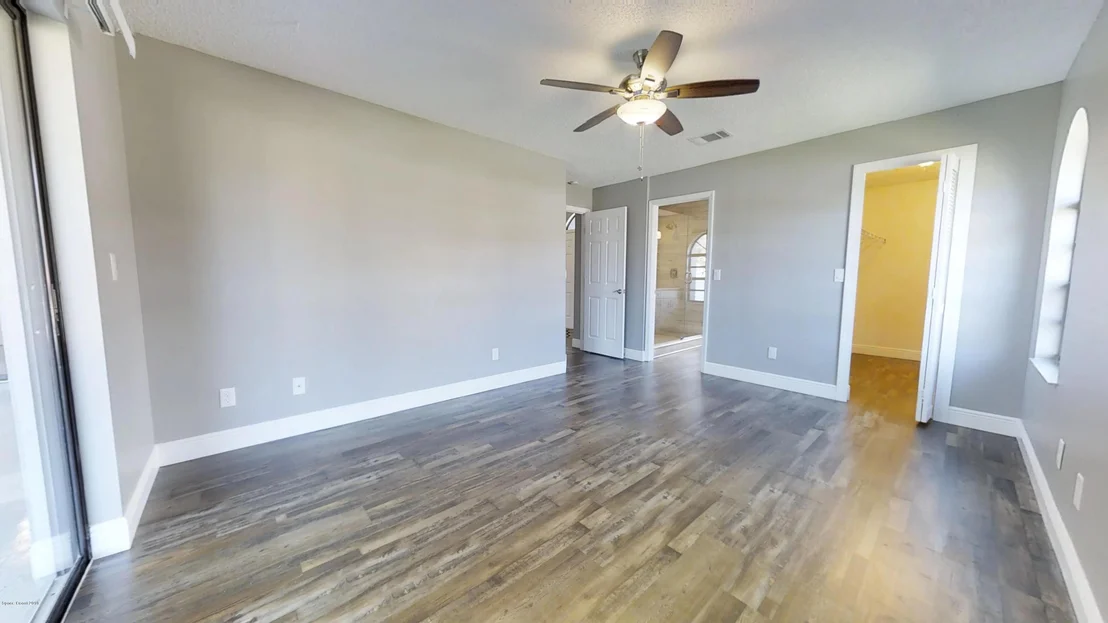 Photo of 791 Aragon Avenue NE