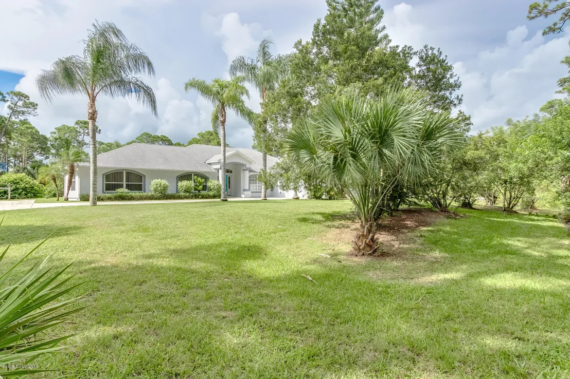 Photo of 3825 Grant Road