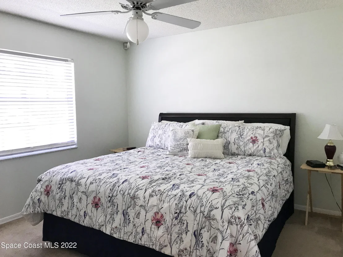 Photo of 5477 Holden Road