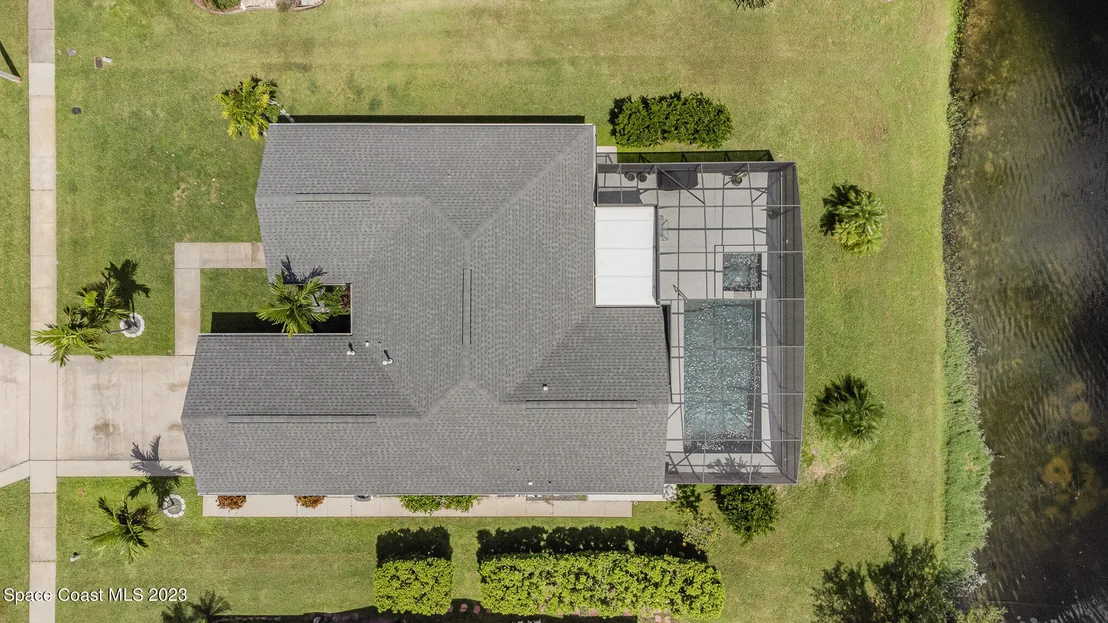 Photo of 1202 Meadow Lake Road