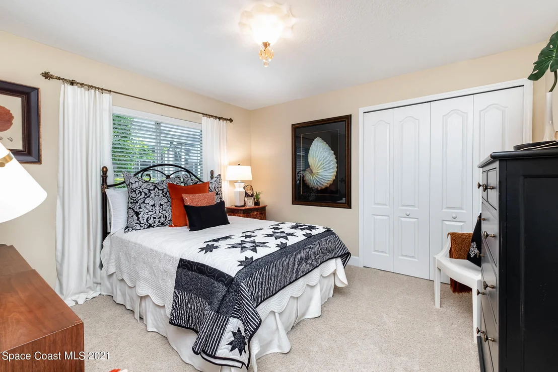 Photo of 6912 Keplar Drive