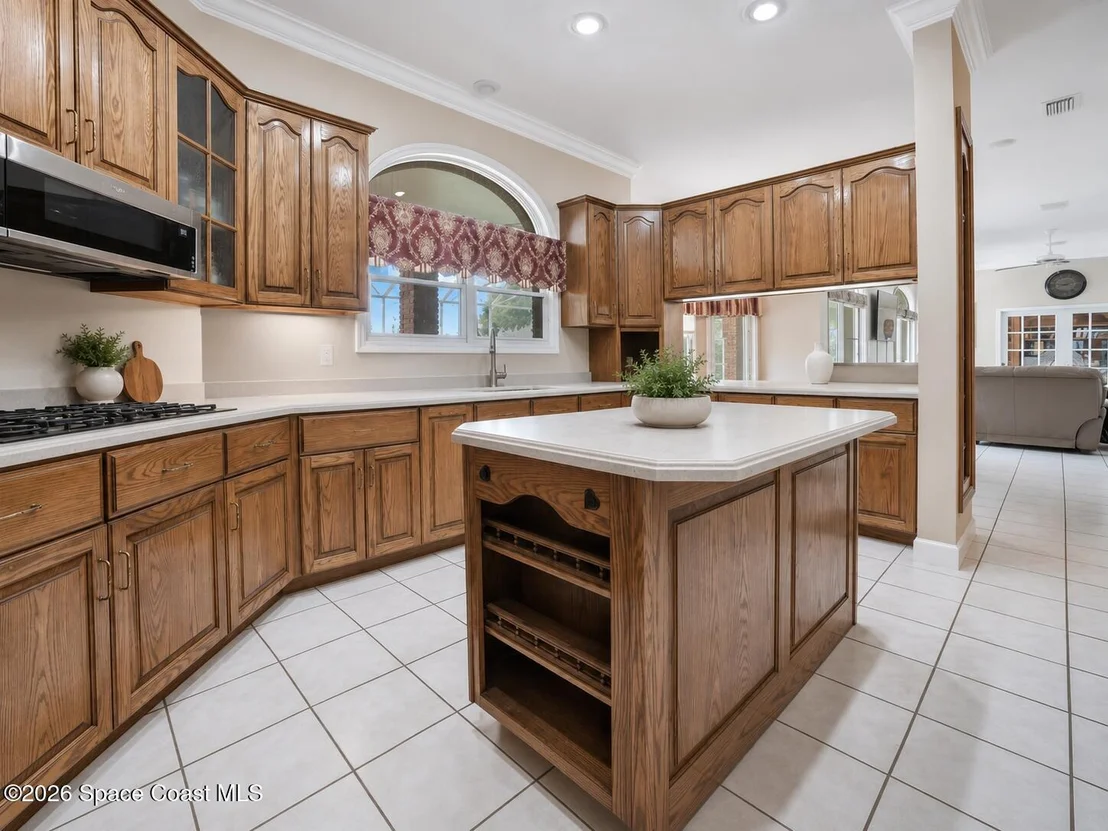 Photo of 772 Oak Park Drive