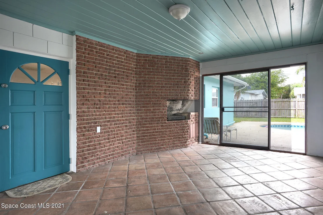 Photo of 555 Cinnamon Drive