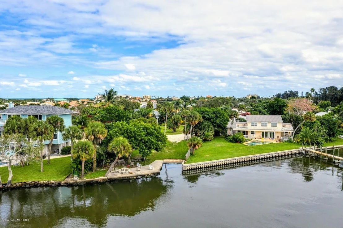 Photo of 230 Richards Road