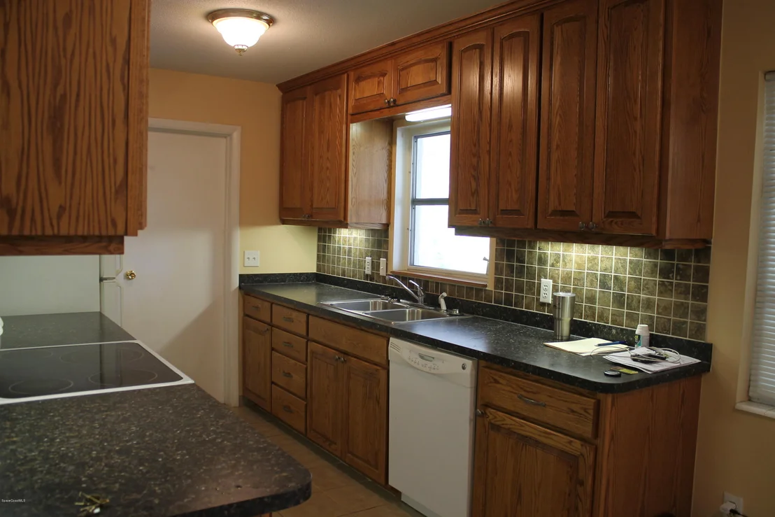 Photo of 997 MIRACLE Way