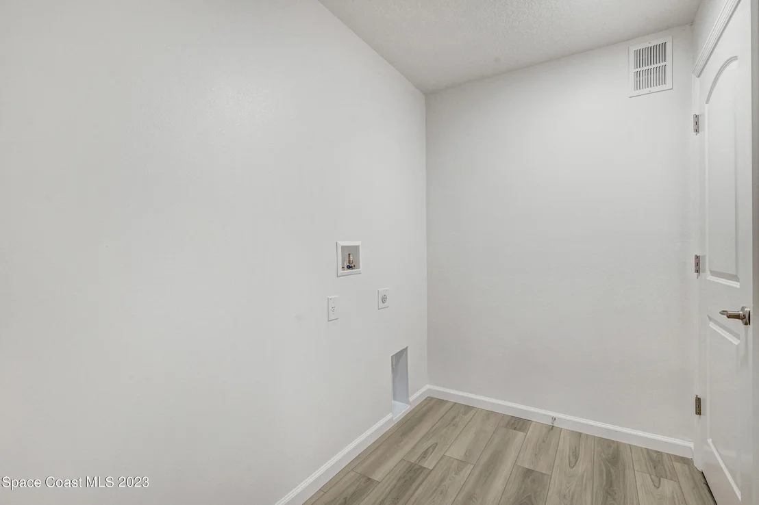 Photo of 1018 Savery Road