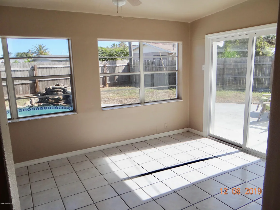 Photo of 799 Burman Lane NE
