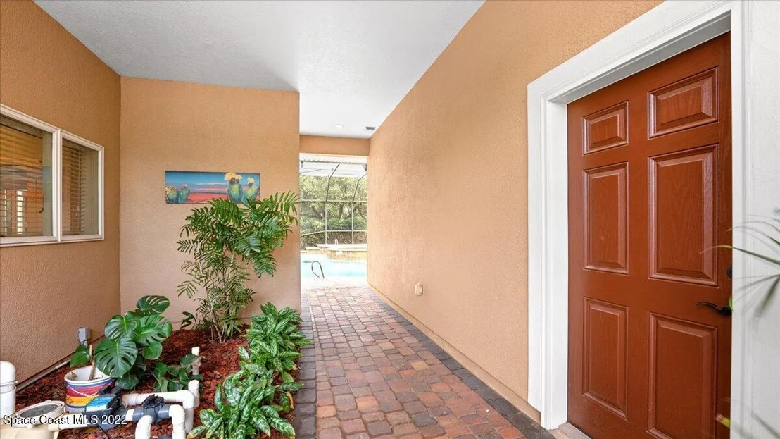 Photo of 873 Oak Park Drive