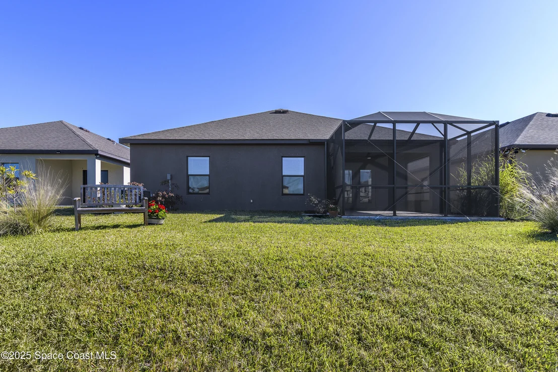 Photo of 280 Wiregrass Avenue