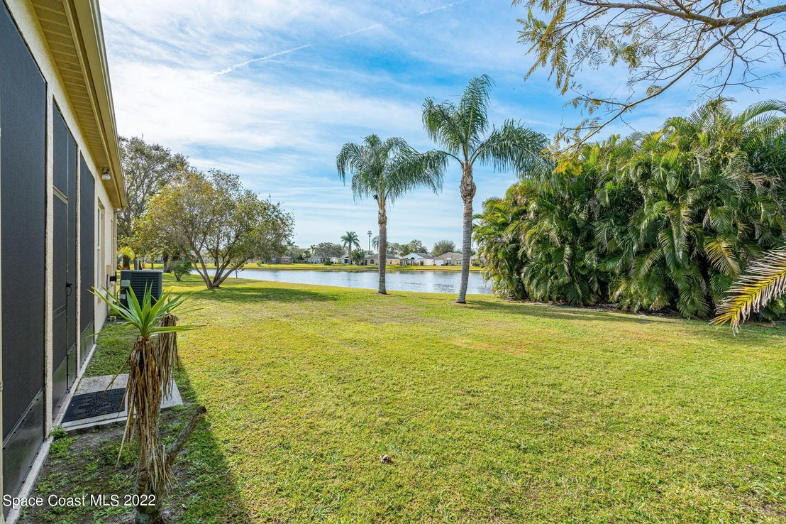 Photo of 7031 Hammock Trace Drive