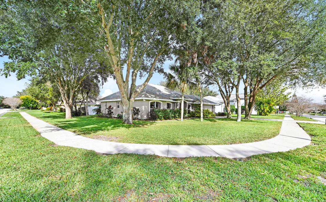Photo of 2548 Christopher Drive