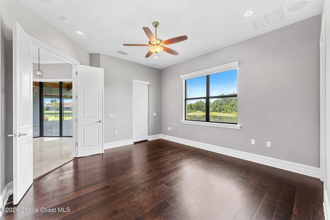 Photo of 4696 Tea Tree Court