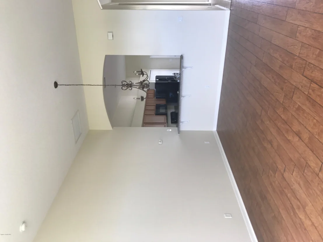 Photo of 154 Sedgewood Circle