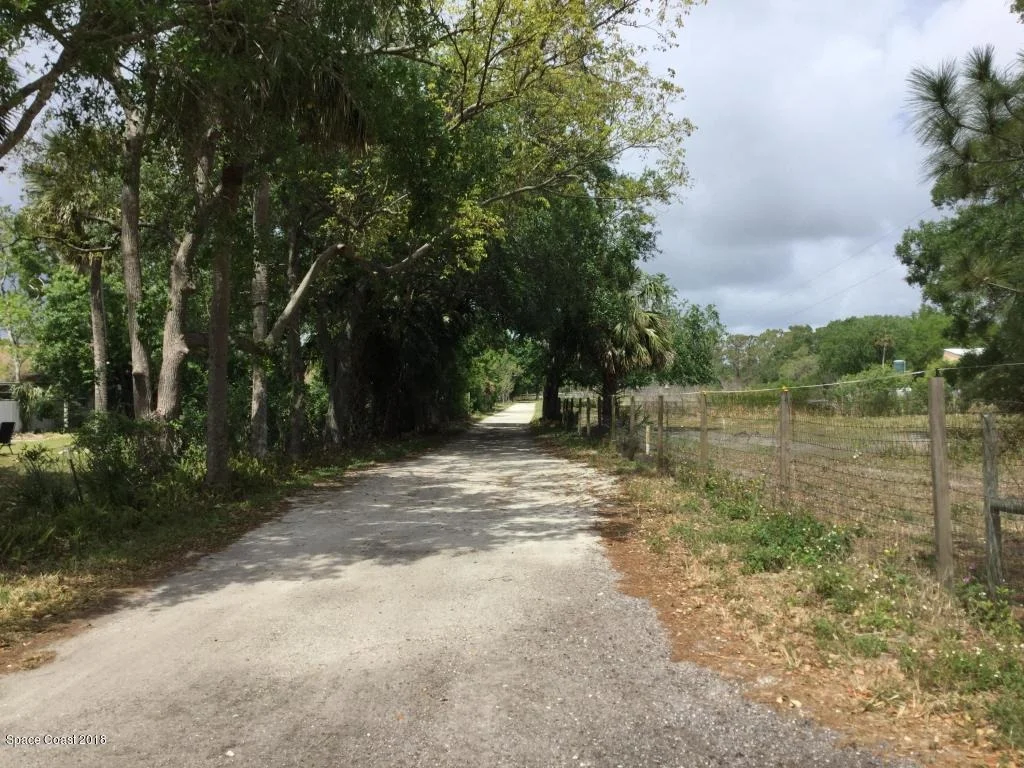 Photo of 362 Woods Lake Drive
