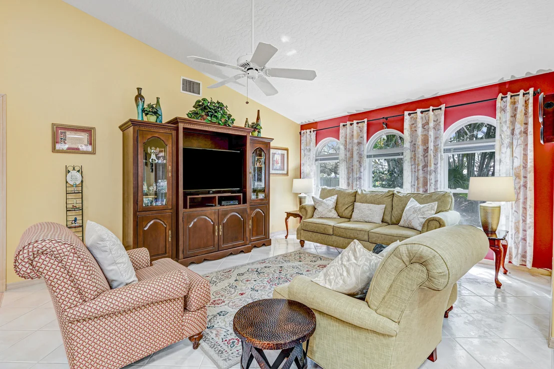 Photo of 1374 Silver Lake Drive