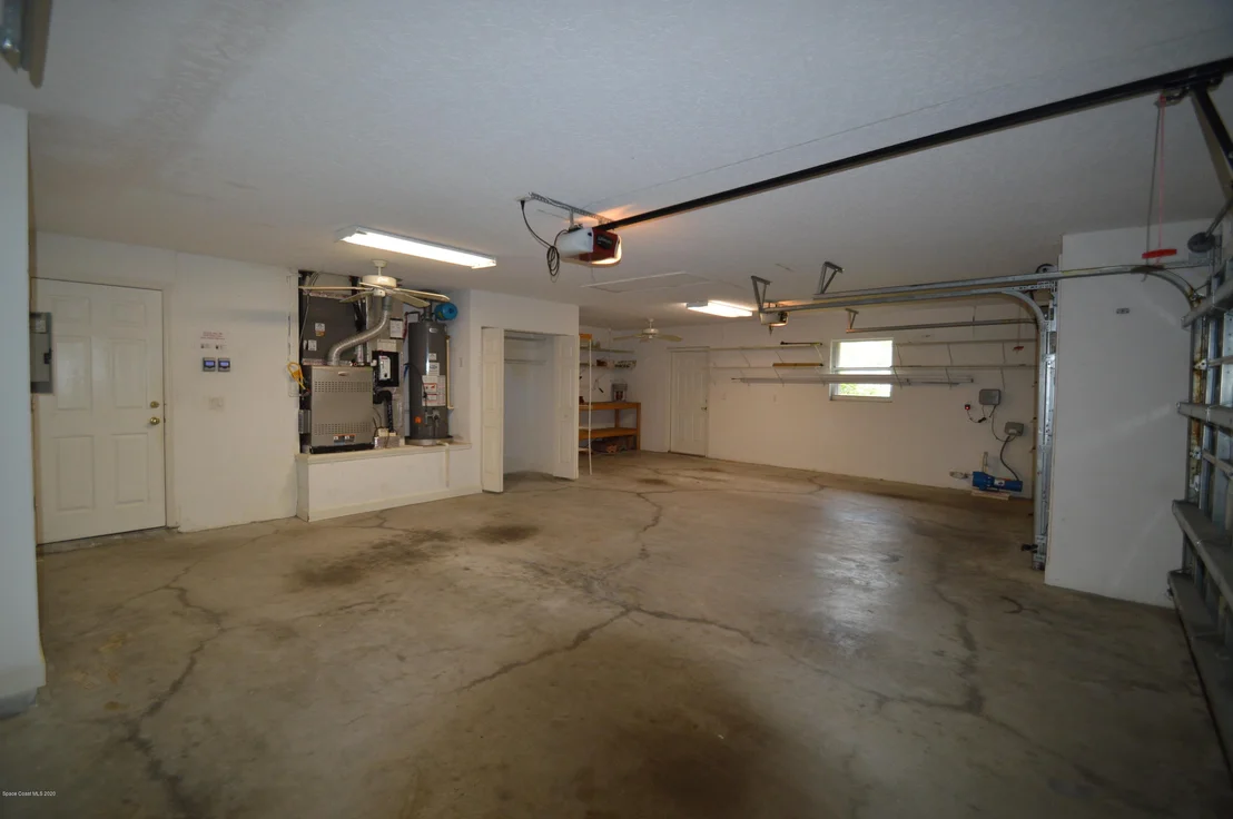 Photo of 2015 Canterbury Drive