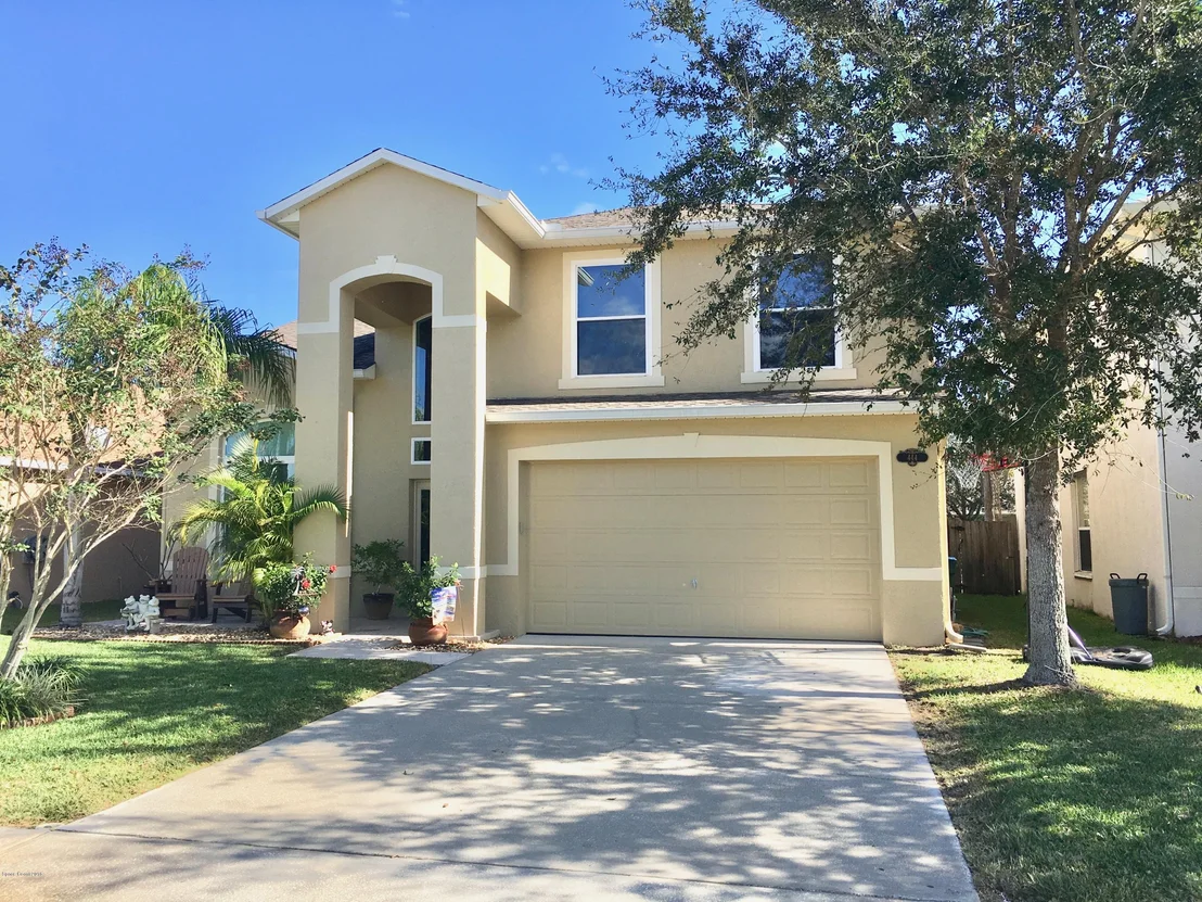 Photo of 444 Sedgewood Circle