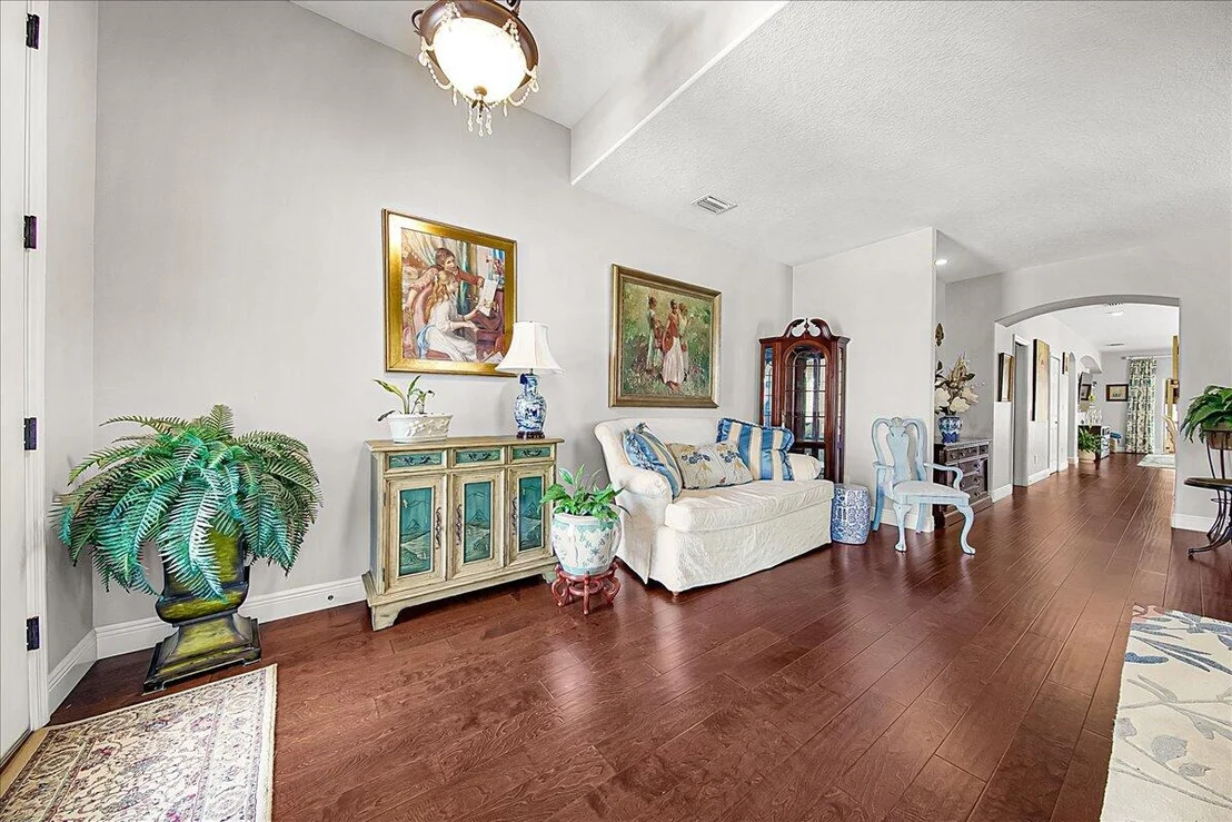 Photo of 2050 Bridgeport Circle