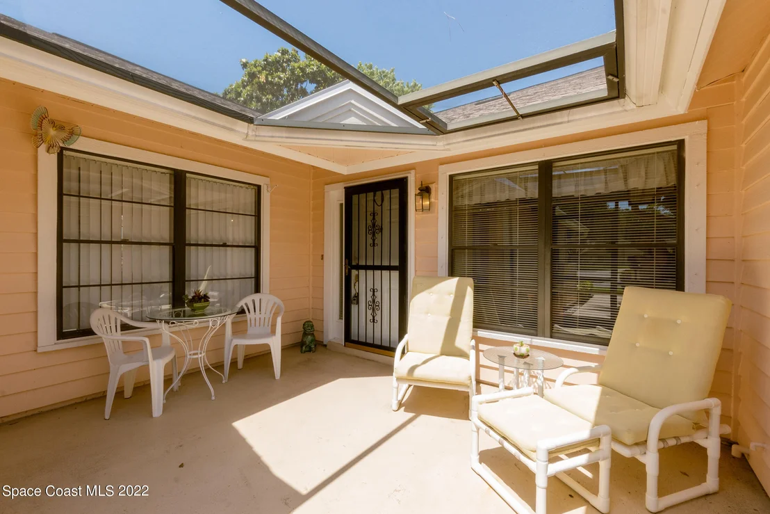 Photo of 914 Ridge Lake Drive