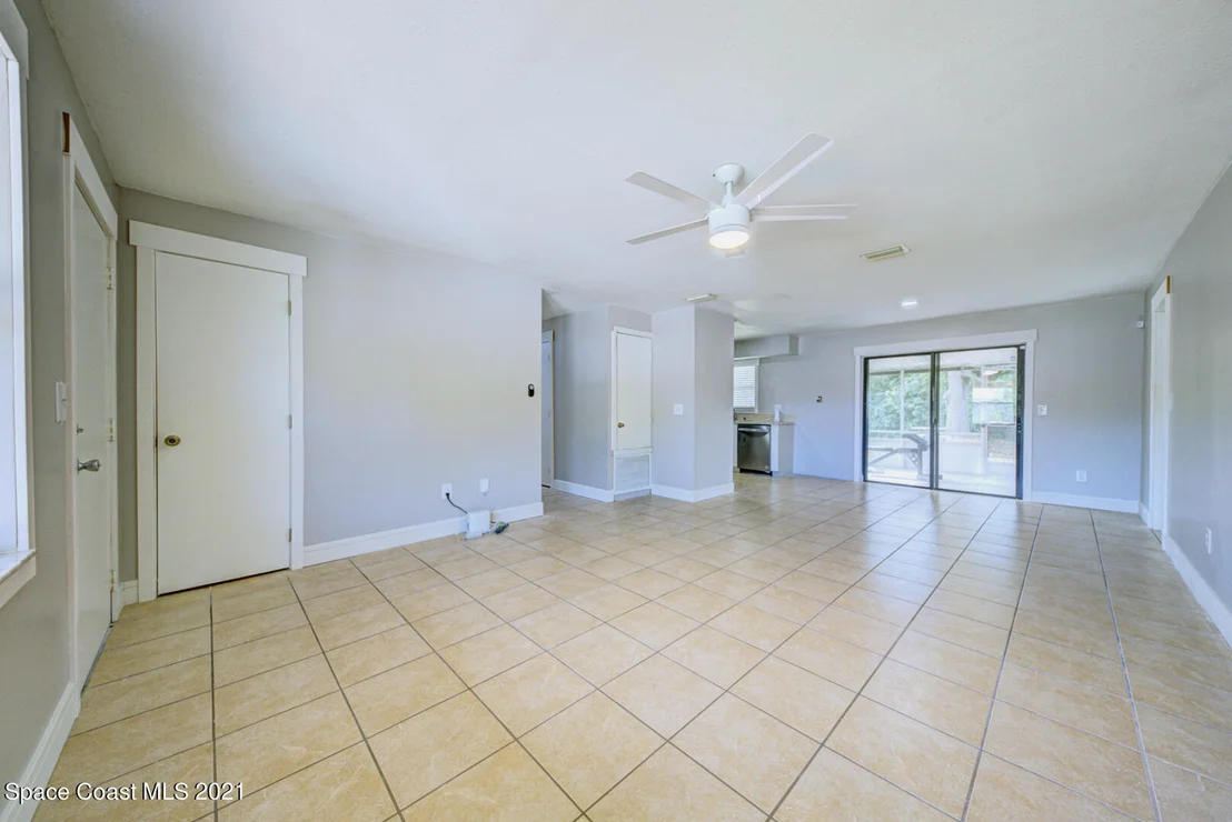 Photo of 2455 Mercury Drive