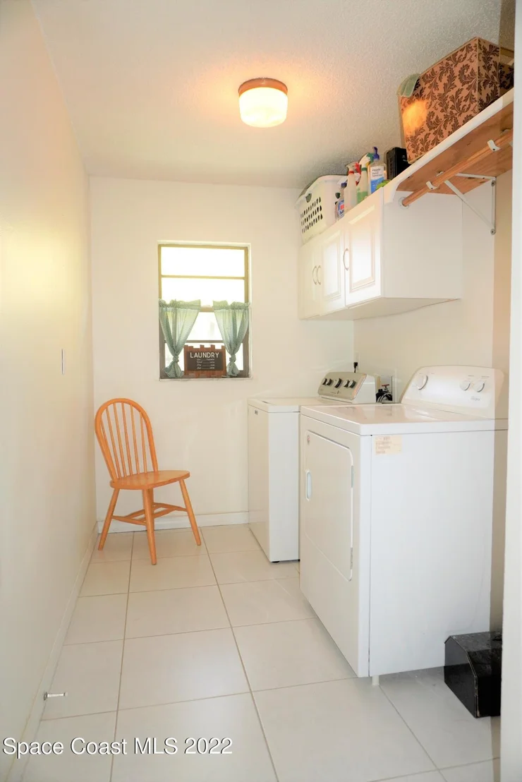 Photo of 710 Hibiscus Drive