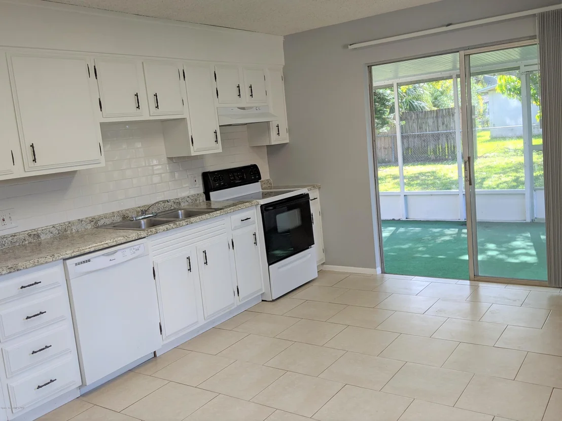 Photo of 409 Count Street