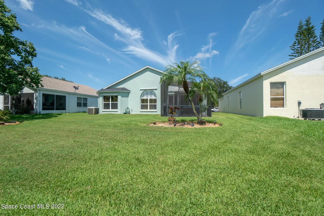 Photo of 8053 Bracken Lane