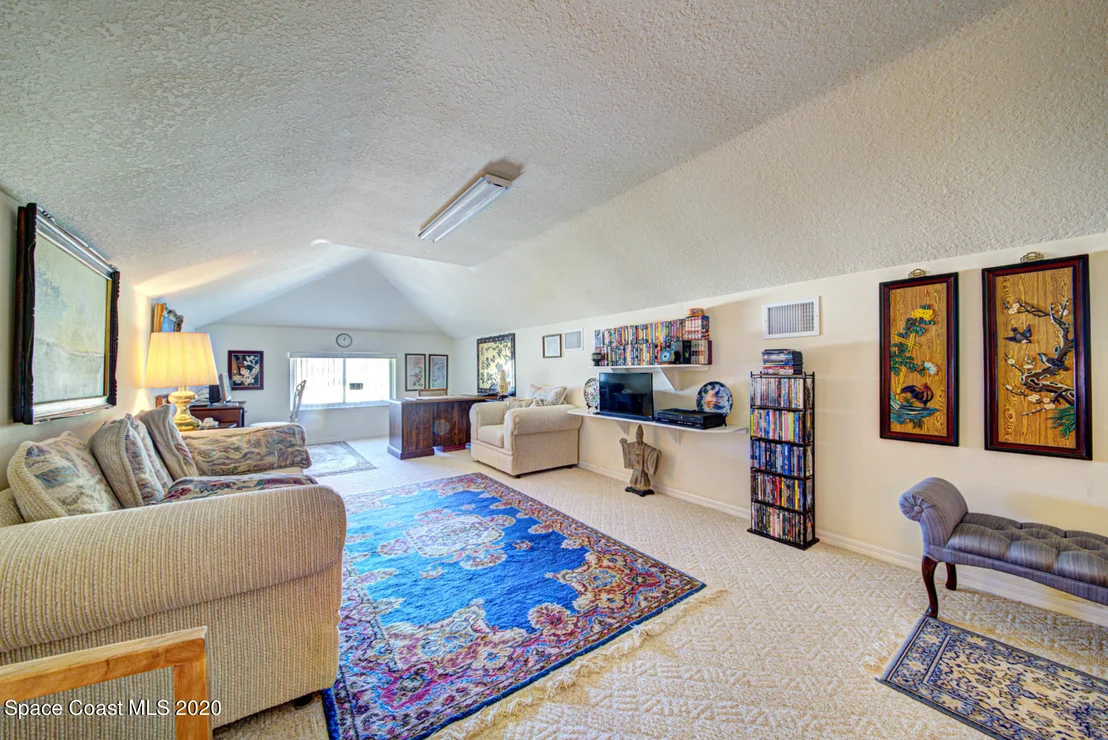 Photo of 1155 Tuckaway Drive