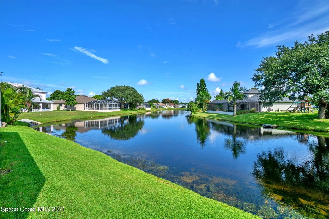Photo of 1214 Walnut Grove Way