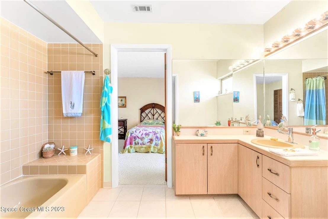 Photo of 349 Arrowhead Lane