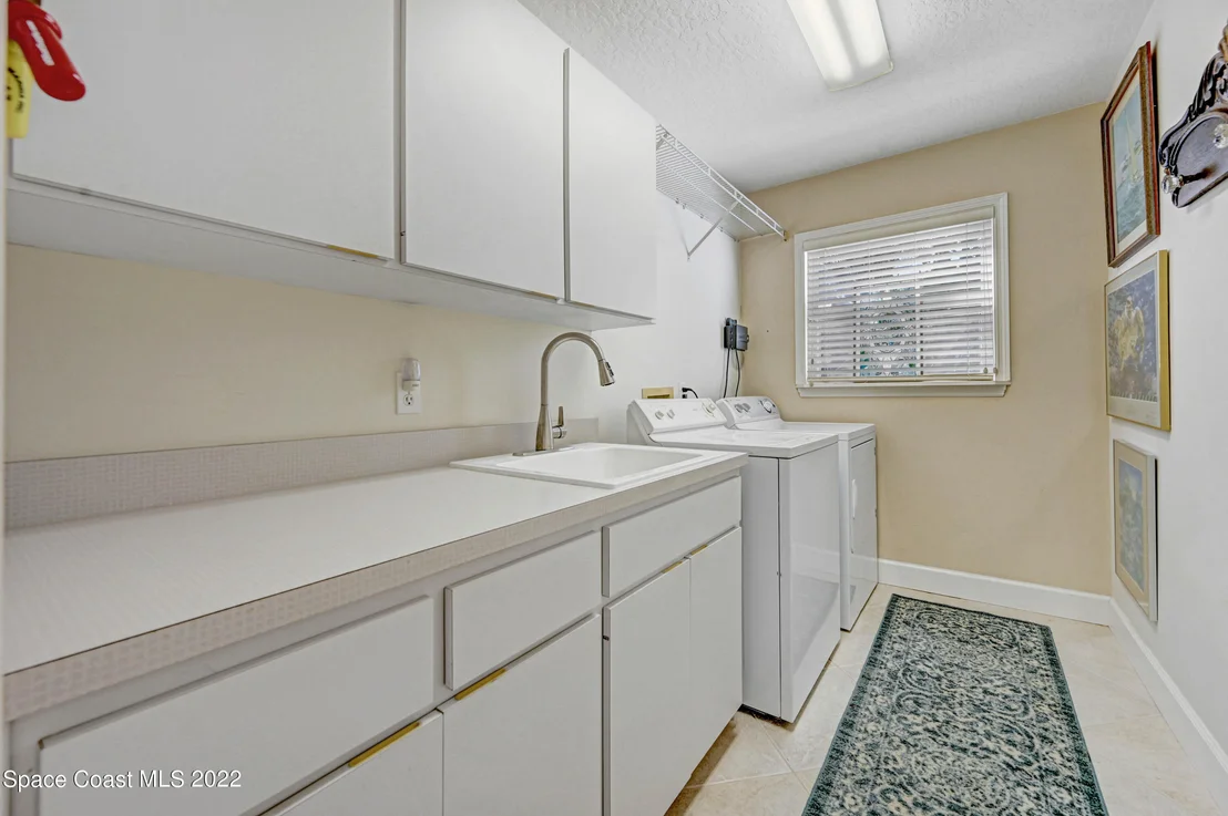 Photo of 115 River Road Circle