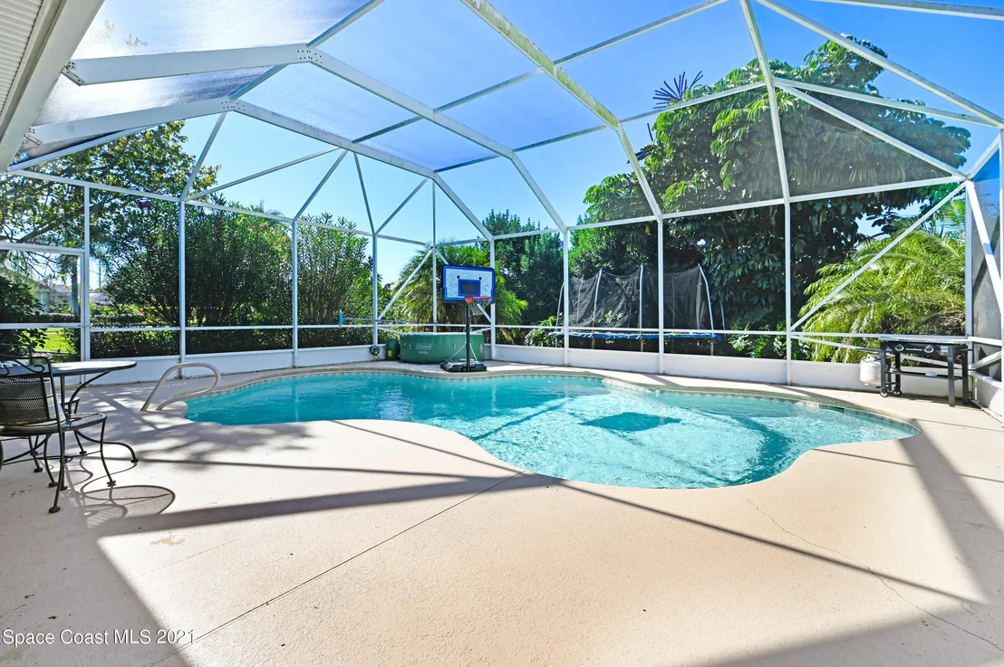 Photo of 346 Carmel Drive