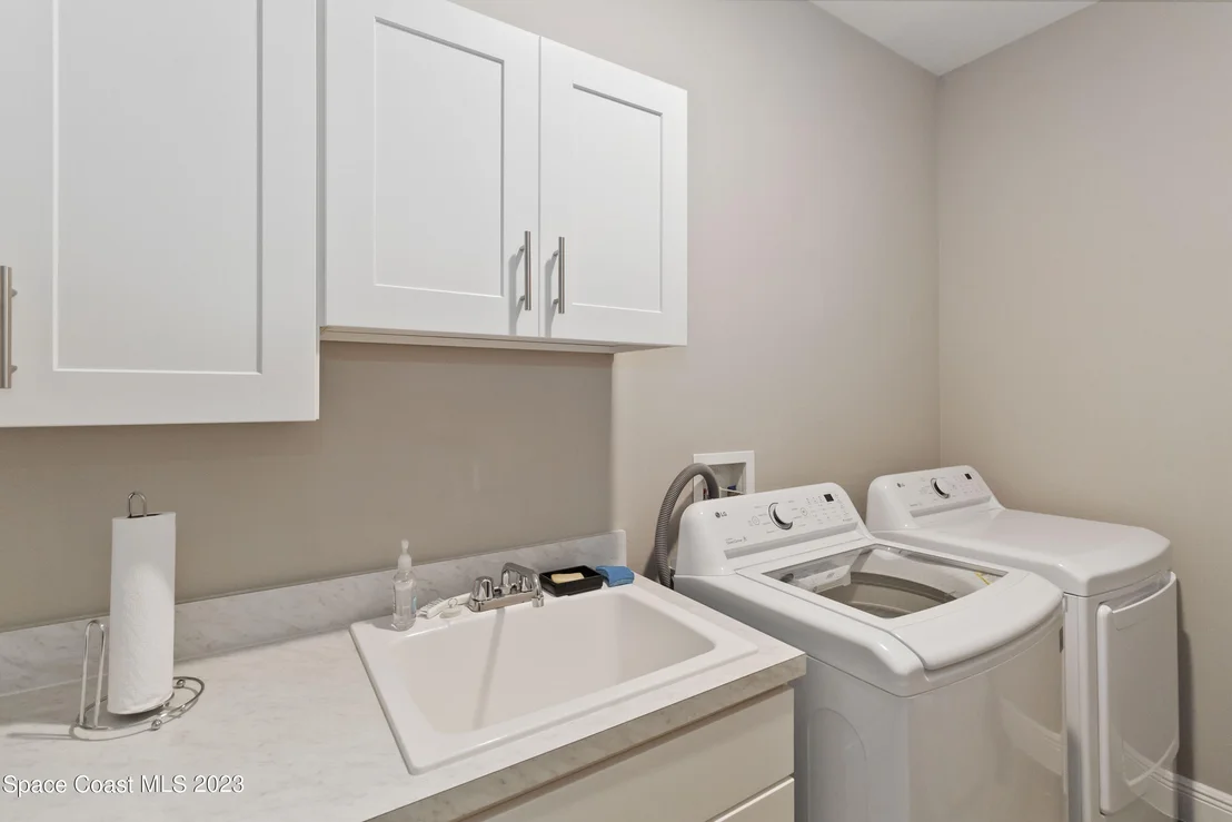 Photo of 2173 Windbrook Drive
