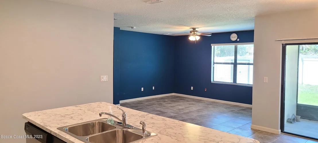 Photo of 548 Coyote Drive
