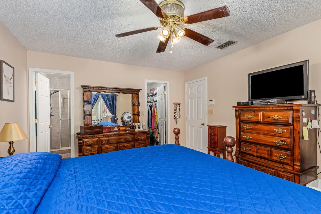 Photo of 5050 Hogan Place