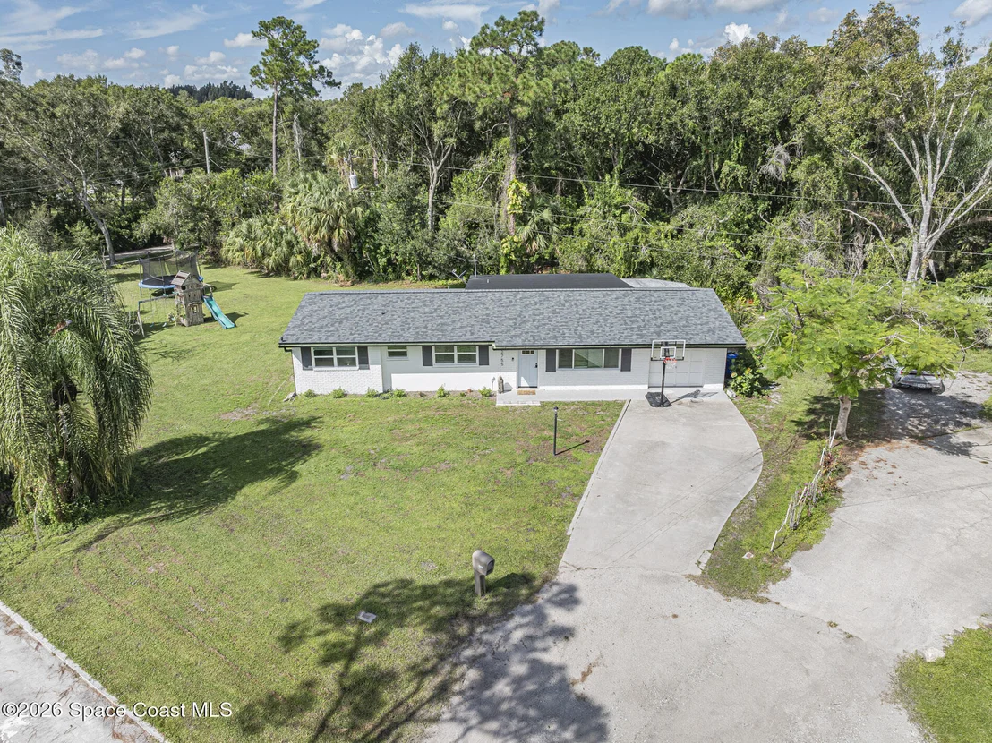 Photo of 2755 6th Place